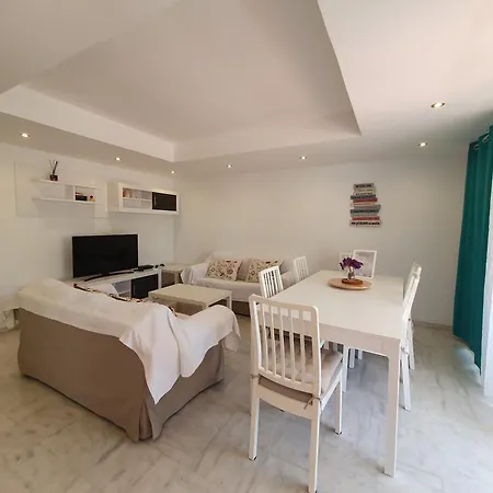 Quiet En Montemar Apartment *